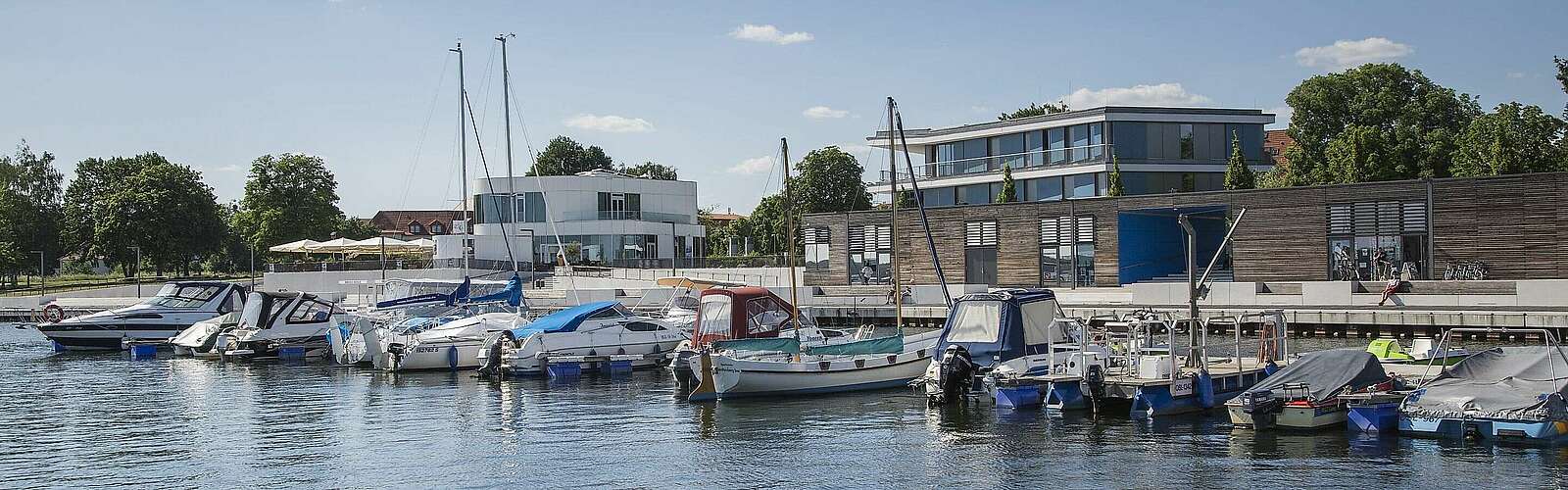 Stadthafen Senftenberg,
            
        
                Foto: TMB Tourismus-Marketing Brandenburg GmbH/Steffen Lehmann