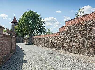 Die alte Stadtmauer von Jüterbog