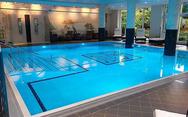 Pool Indoor