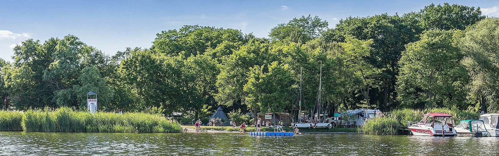 Blick auf den Campingpark Potsdam,
            
        
                Foto: TMB Tourismus-Marketing Brandenburg GmbH/Steffen Lehmann