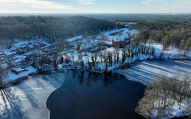 Kloster Chorin im Schnee