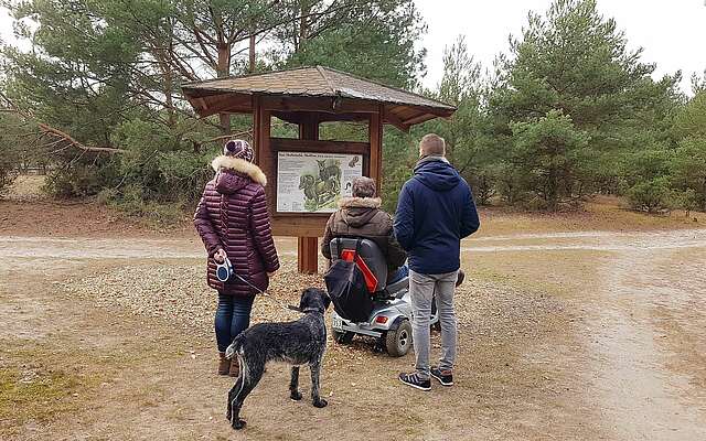 Infotafel im Wildgehege Glauer Tal