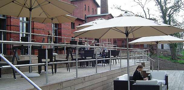 Terrasse des Restaurants "Seeterrassen" auf dem Landgut Stober