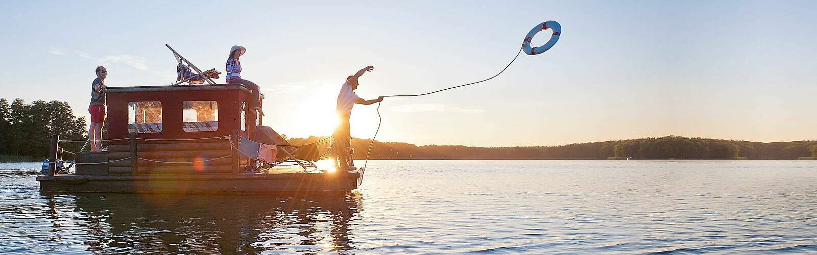 Floßtour auf dem Großen Wentowsee,
            
        
                Foto: TMB Tourismus-Marketing Brandenburg GmbH/Yorck Maecke