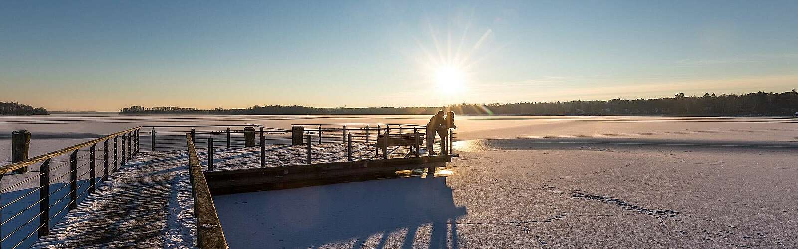 Winterlicher Scharmützelsee,
            
        
                Foto: TMB Tourismus-Marketing Brandenburg GmbH/Yorck Maecke