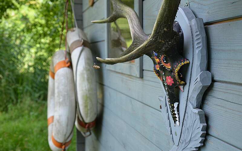 



    
        
                Bootshaus Detail auf dem 25 Teiche-Gelände,
            
        
                Foto: TMB Tourismus-Marketing Brandenburg GmbH/Maria Falkenberg
            
    
